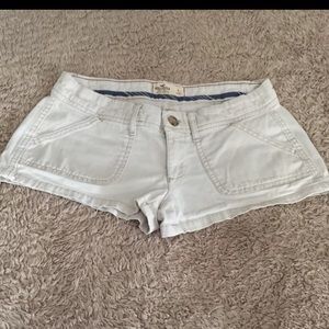 Hollister Social Stretch short shorts - size 1